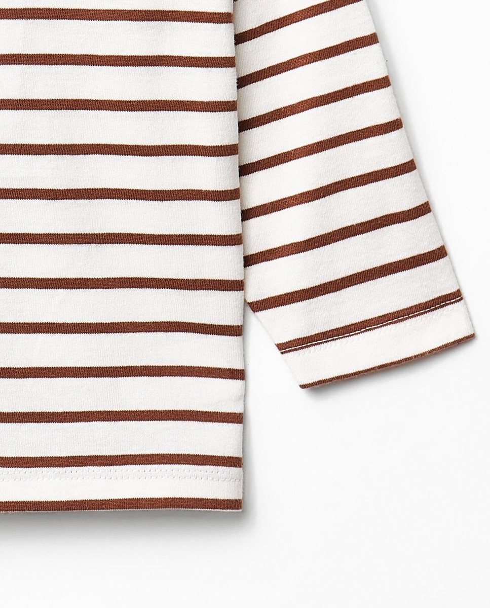 T-shirt às Riscas com Bolotas Sfera 770 Terracota-3