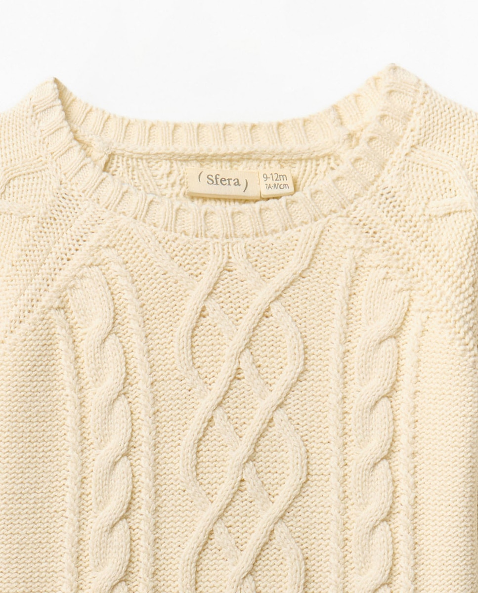 Camisola de Malha do Cabo Entrançada Cru-4