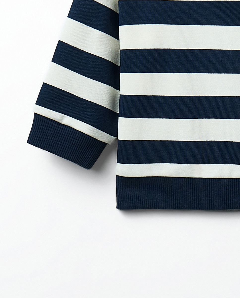 Sweatshirt às Riscas com Bordado Sfera Azul-marinho-3