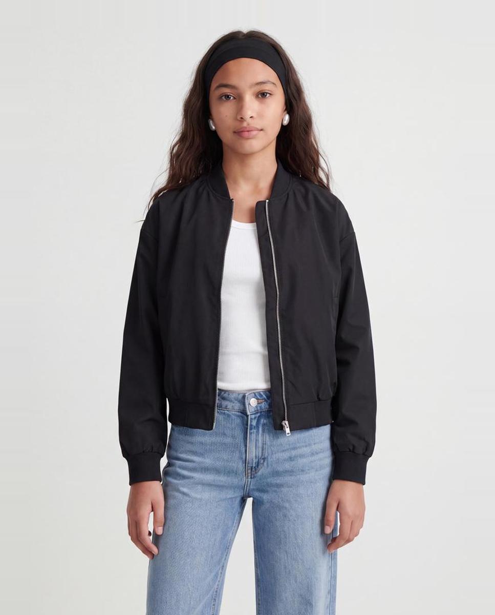 Imagen 0 de Cazadora de niña tipo bomber Negro