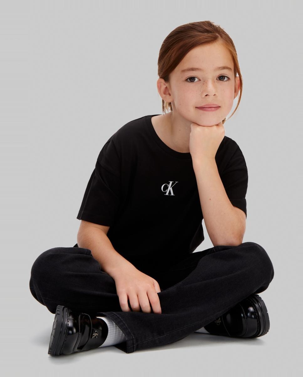 T-shirt Boxy Fit Preto-5