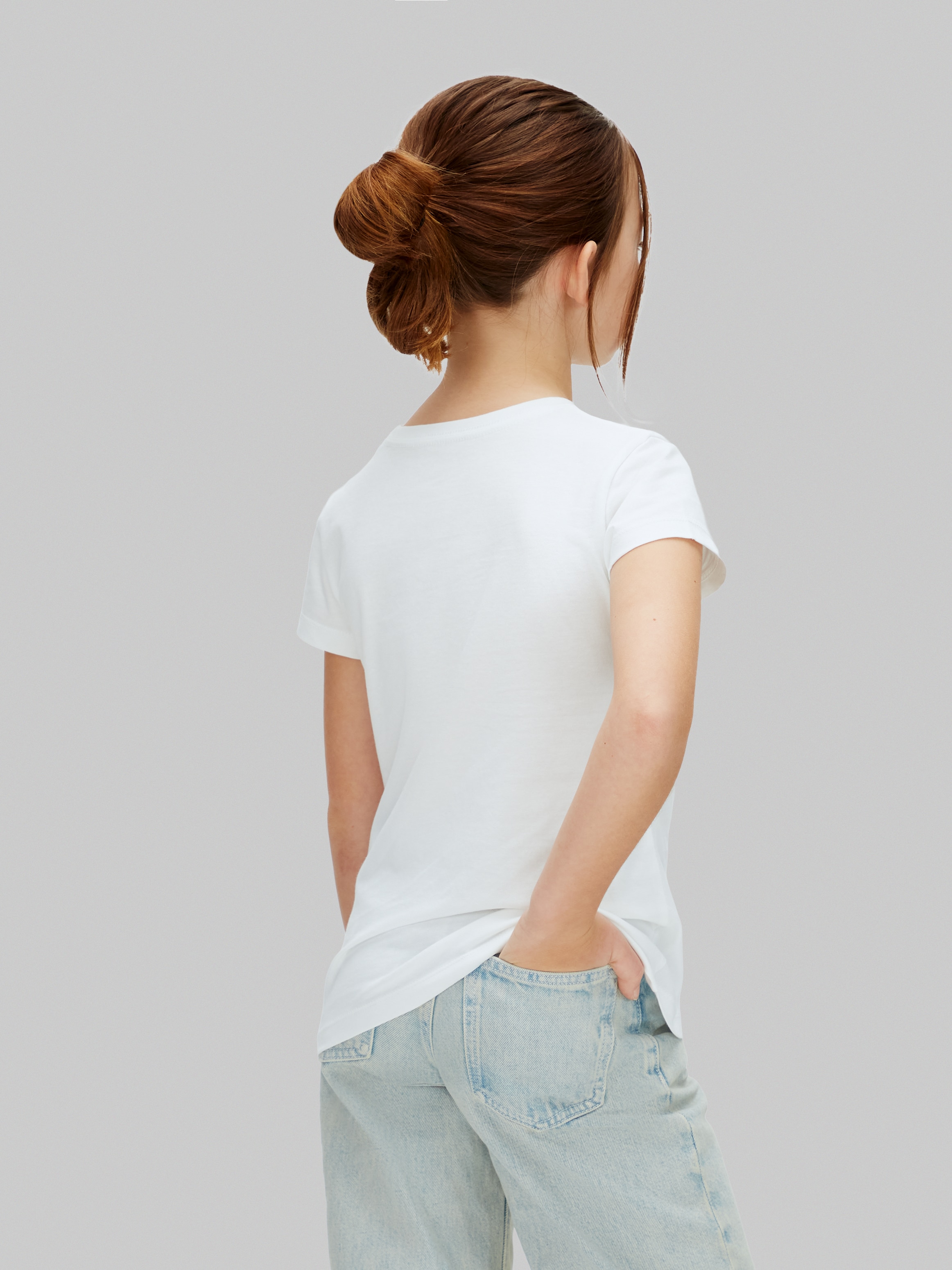 T-shirt Slim Fit com Logótipo Script Calvin Klein Branco-2