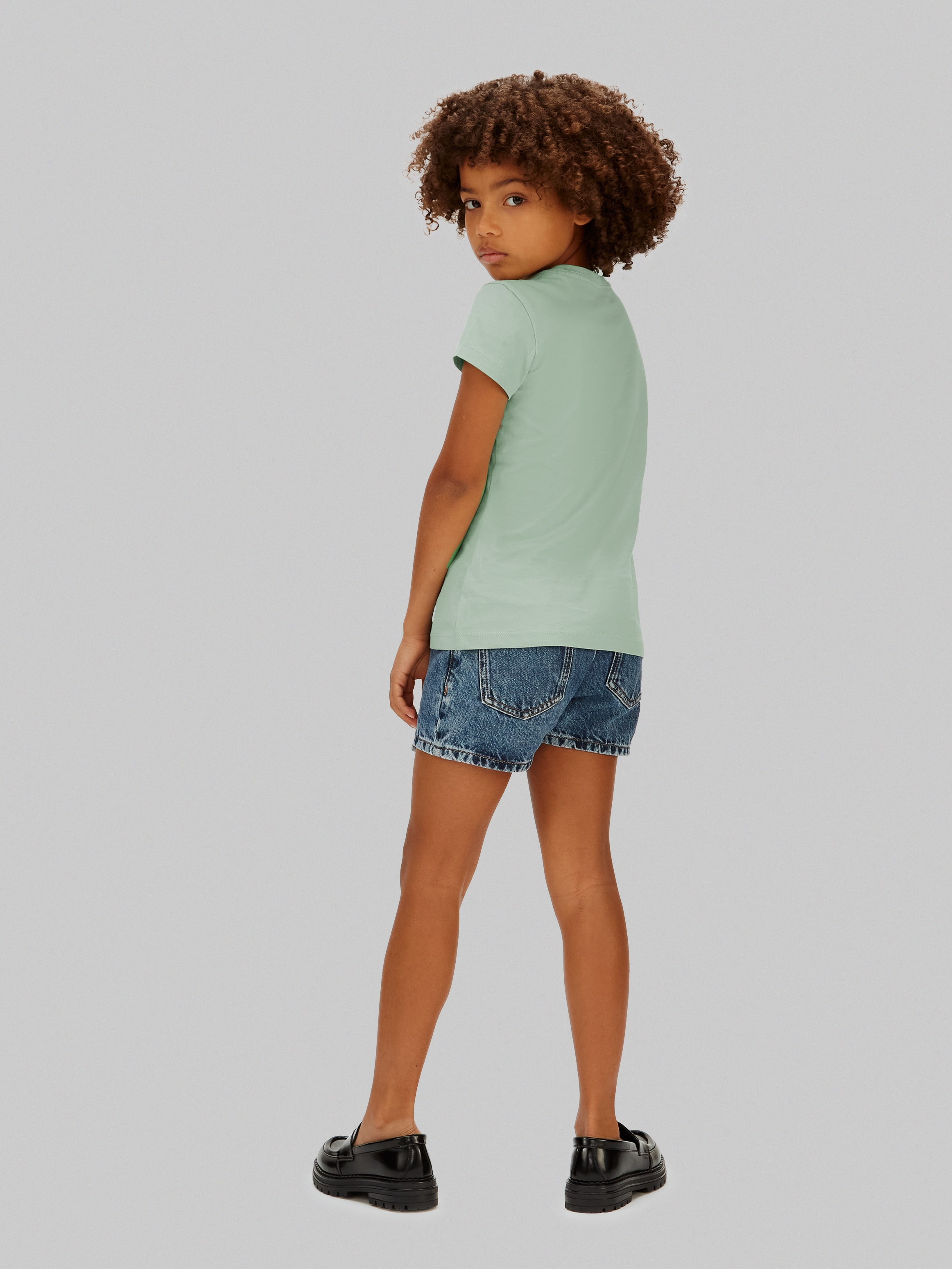 T-shirt Slim Fit com Logótipo Calvin Klein Verde-2
