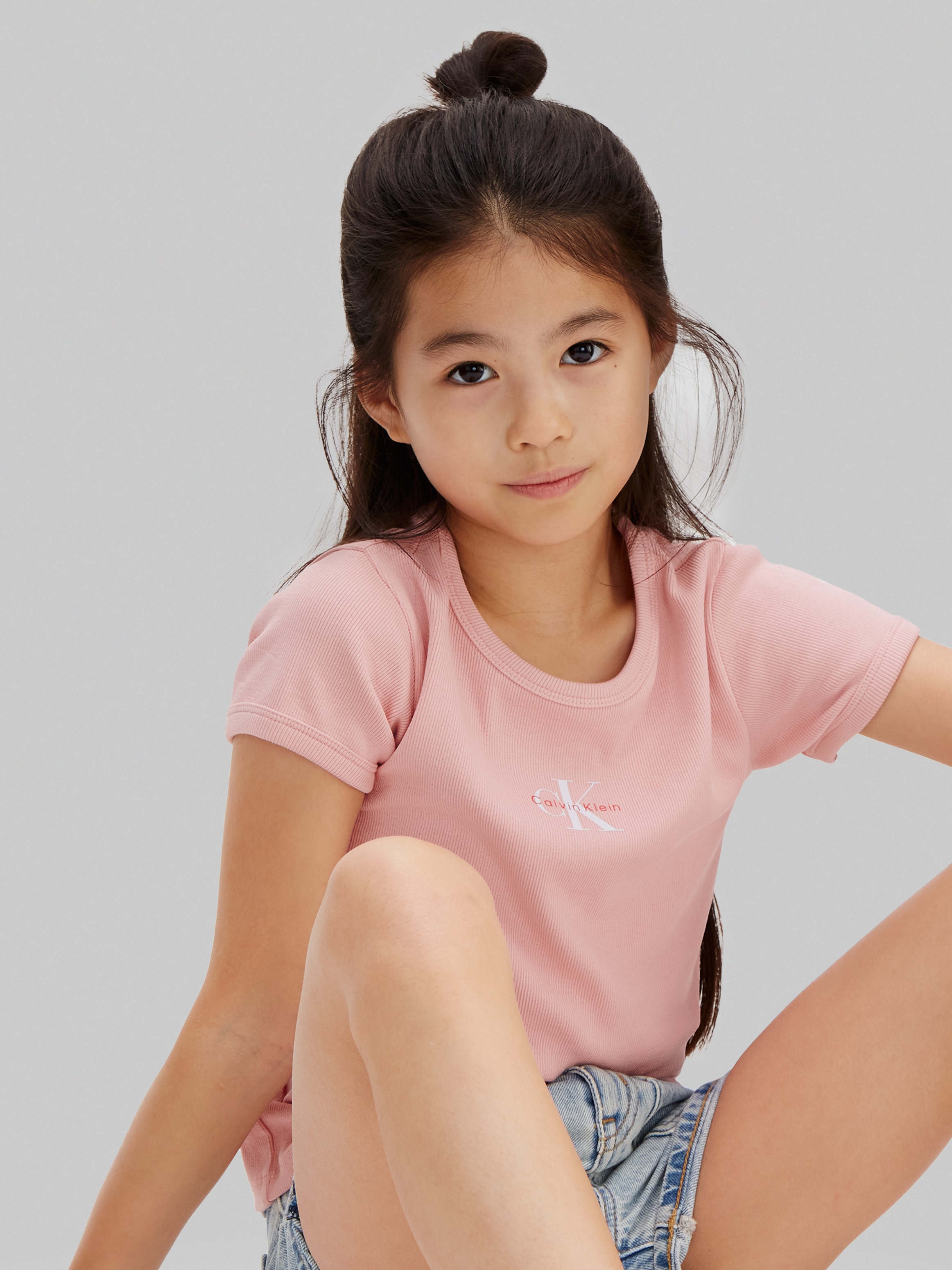 T-shirt Canelada com Monograma Calvin Klein Rosa-3