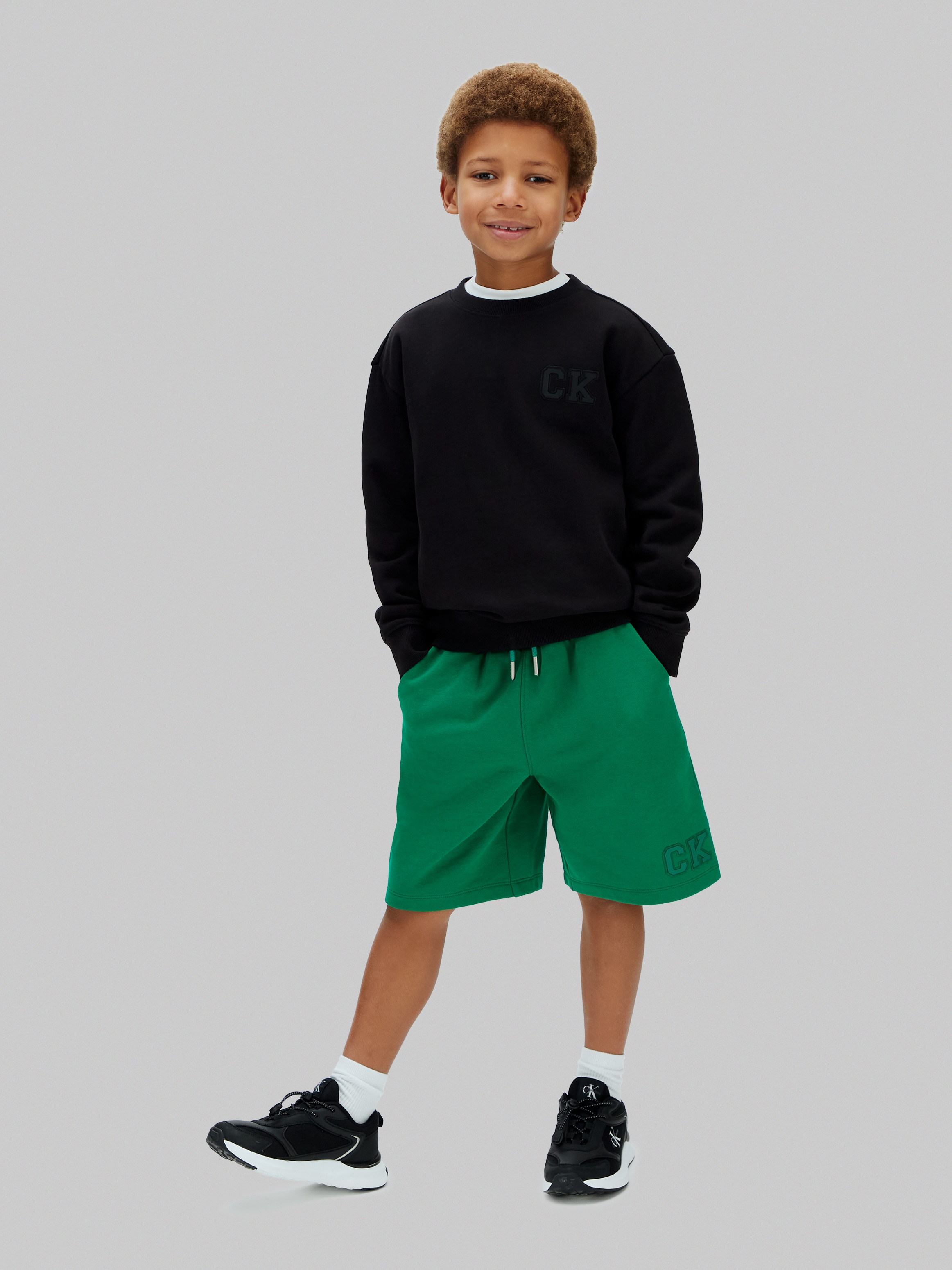 Calções Relaxed Fit Calvin Klein Verde-4