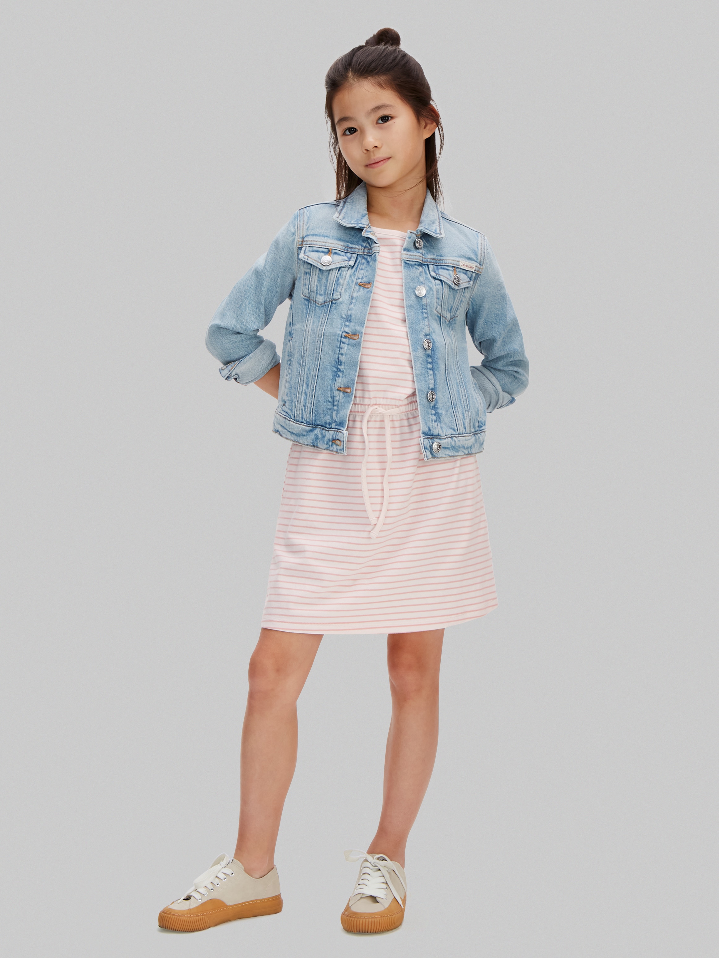 Vestido Tipo T-shirt às Riscas Calvin Klein Rosa-4