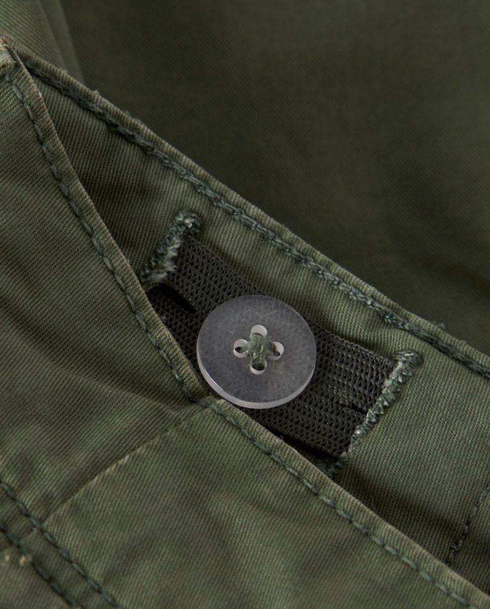 Bermudas cargo Verde-5