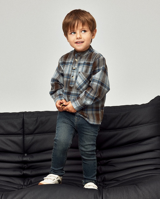 Imagen 0 de Vaquero niño con detalle