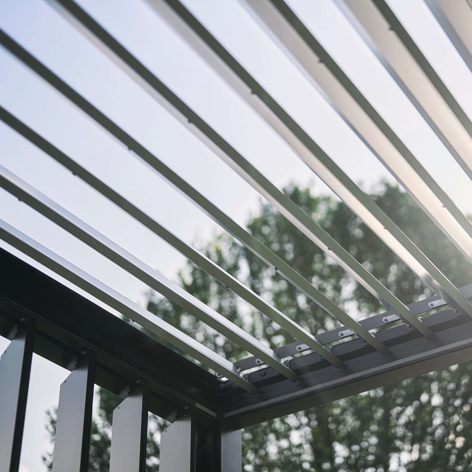 Pérgola Biohort 4x3,5 Gris cuarzo metálico con equipamiento básico Gris-9
