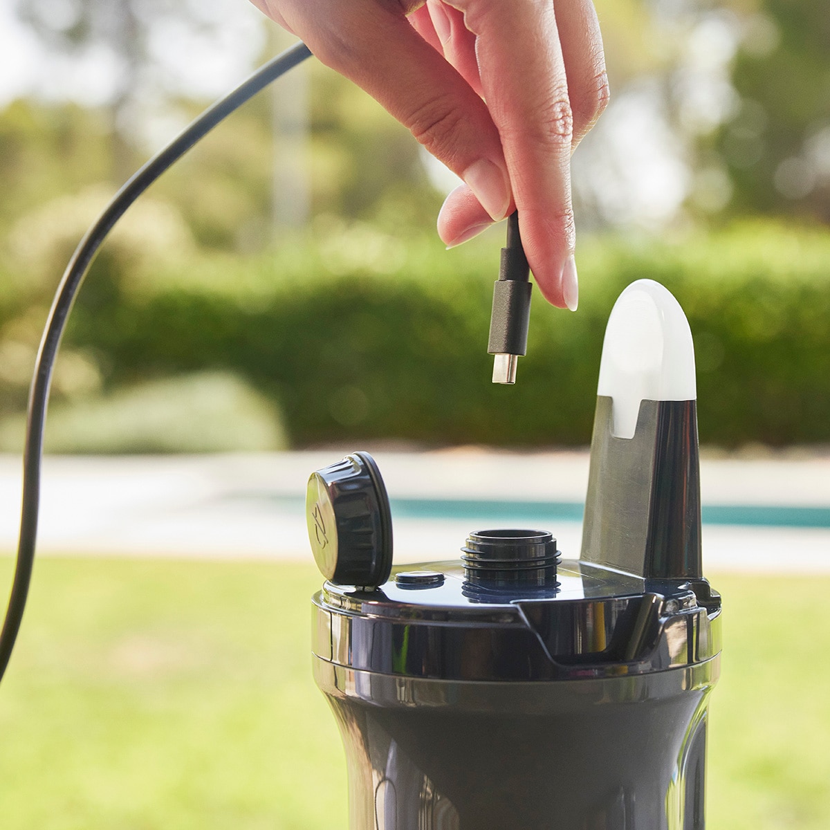Analizador inteligente con conectividad Blue Connect Gold, analiza cloro, ph, temperatura y sal Gris-7
