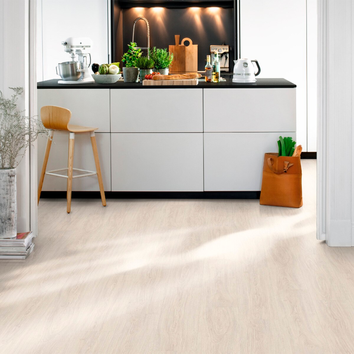 Suelo Laminado Aquadura+ 7,5/33 Roble Hilway Blanco EDF198 2,54 m² Roble Hilway Blanco-3
