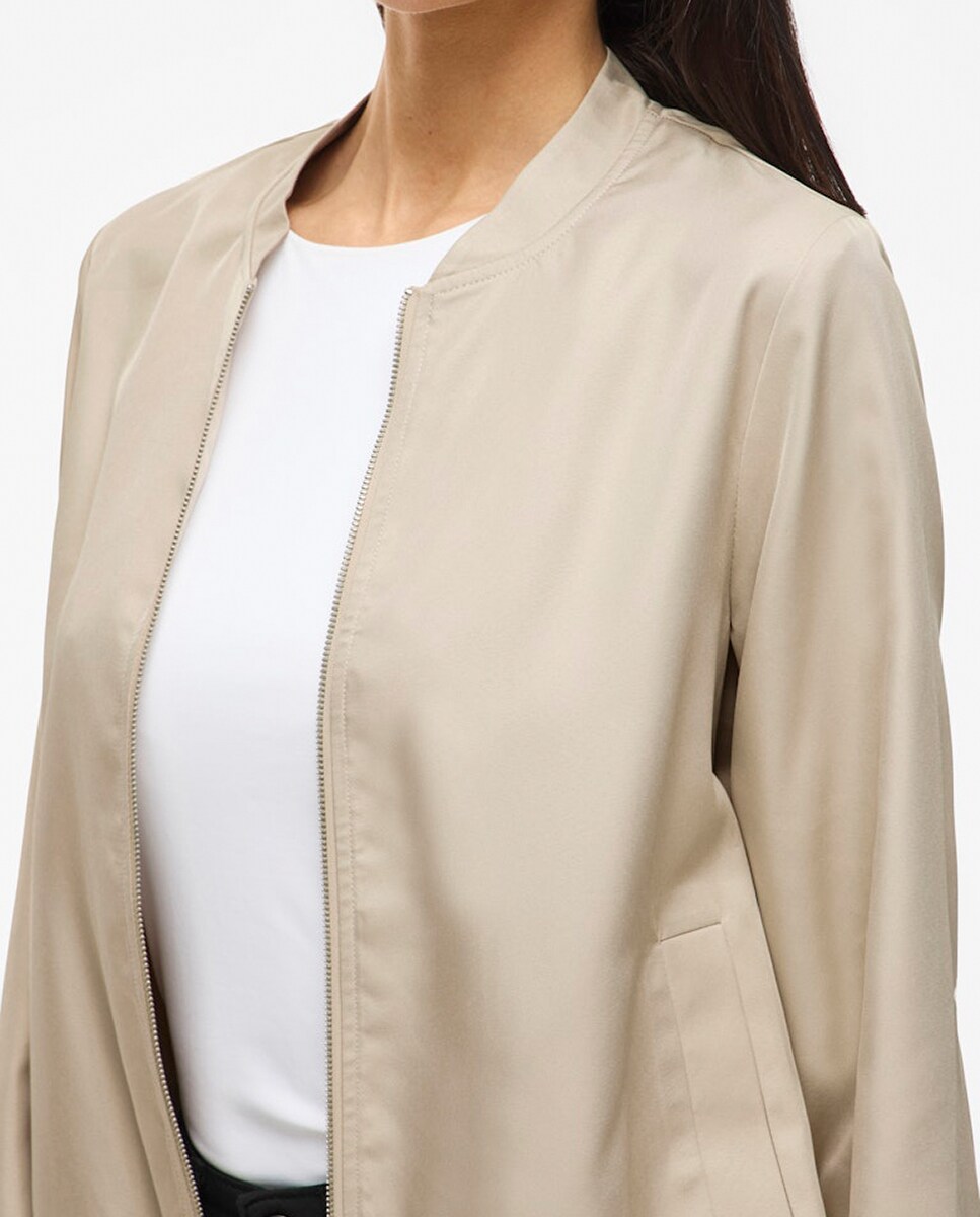 Casaco Tipo Blusão Bomber com Fecho de Correr Bege-4