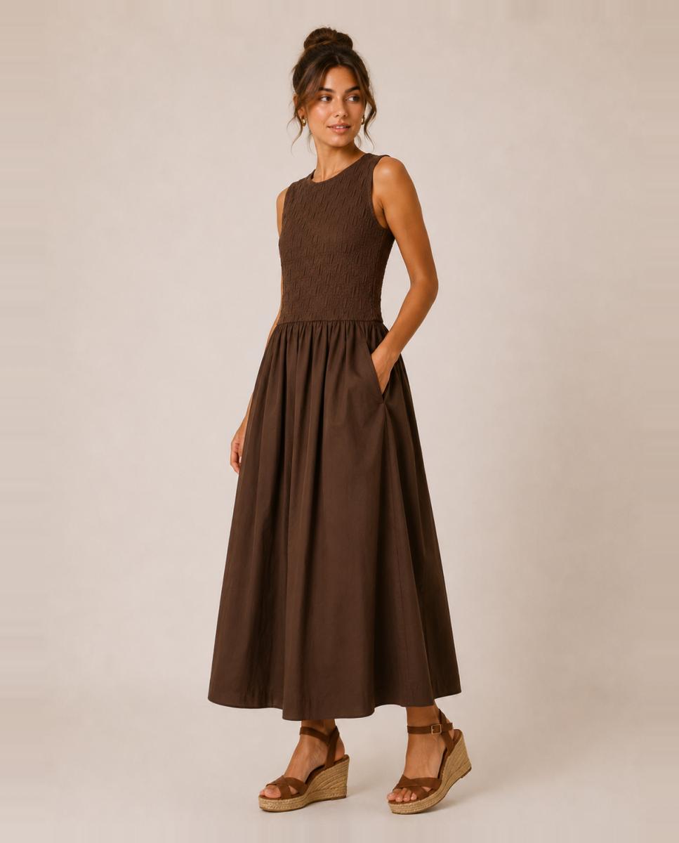 Imagem 0 de Vestido Midi sem Mangas e com Decote Redondo