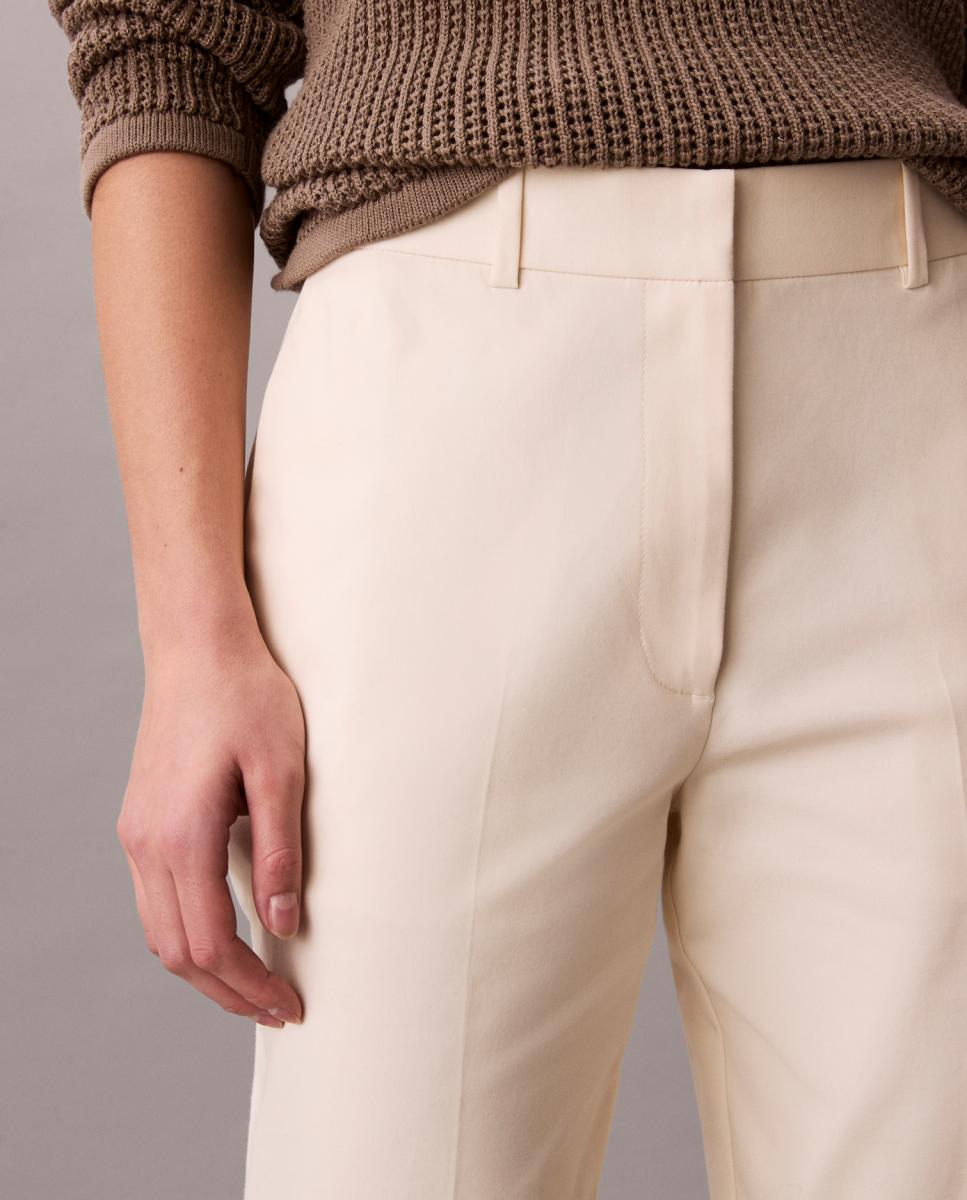 Calças Chino Regular Creme-2