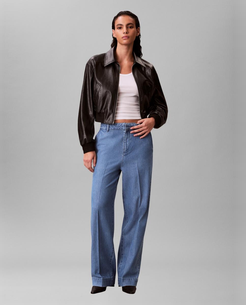 Imagem 0 de Jeans Largas com Cinto