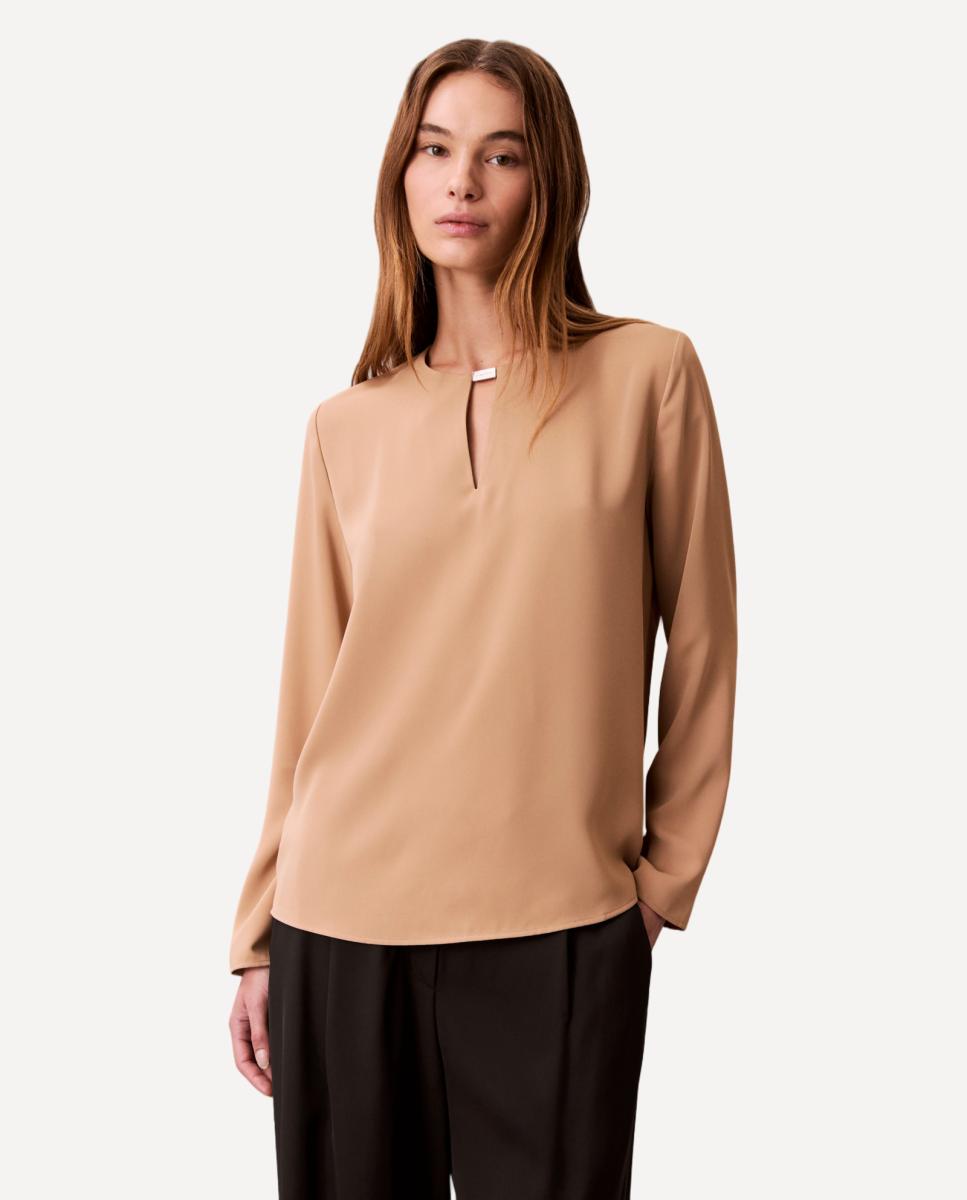 Calvin Klein - Camisa hardware de mujer manga larga.
