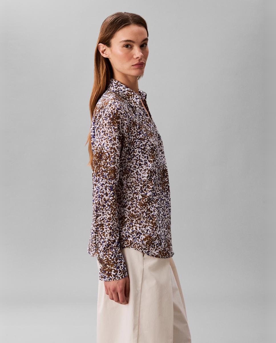 Camisa Justa Estampada Castanho-3