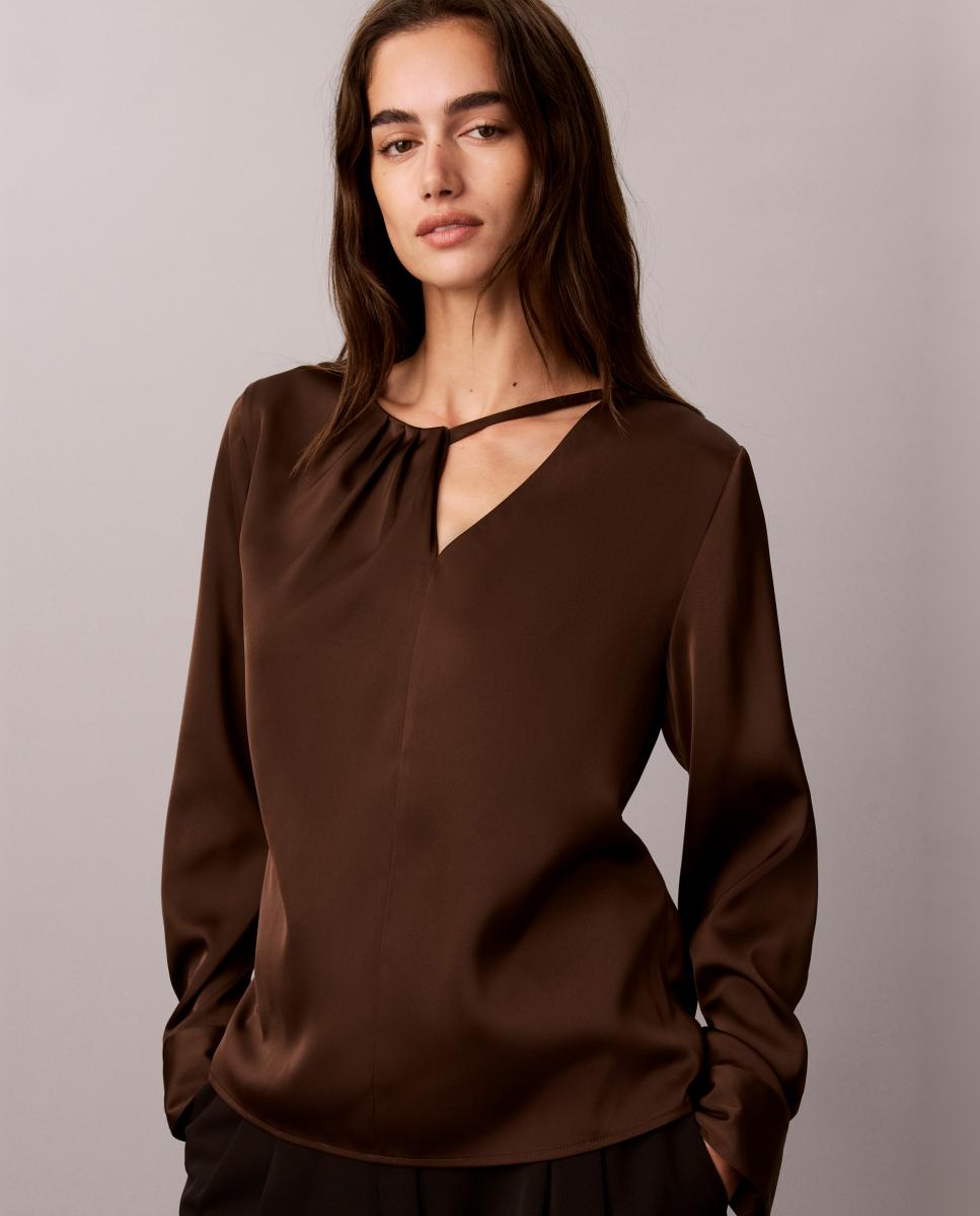 Blusa de mujer satinada asimétrica - Calvin Klein - Marrón oscuro Marrón oscuro-6