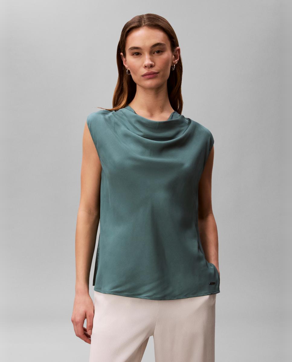 Calvin Klein - Camisa de mujer de sarga de cuello drapeado.
