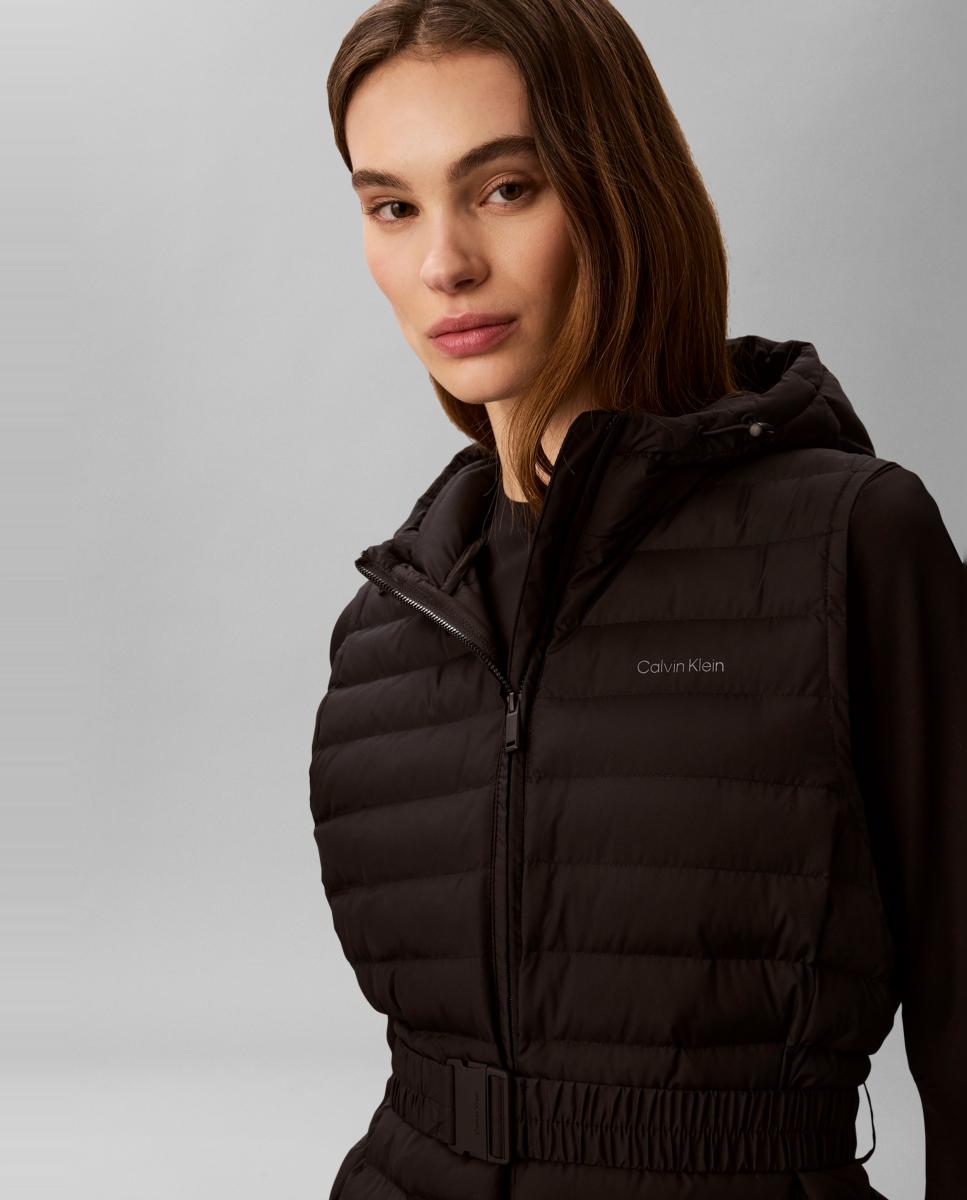 Colete Puffer com Capuz Preto-3
