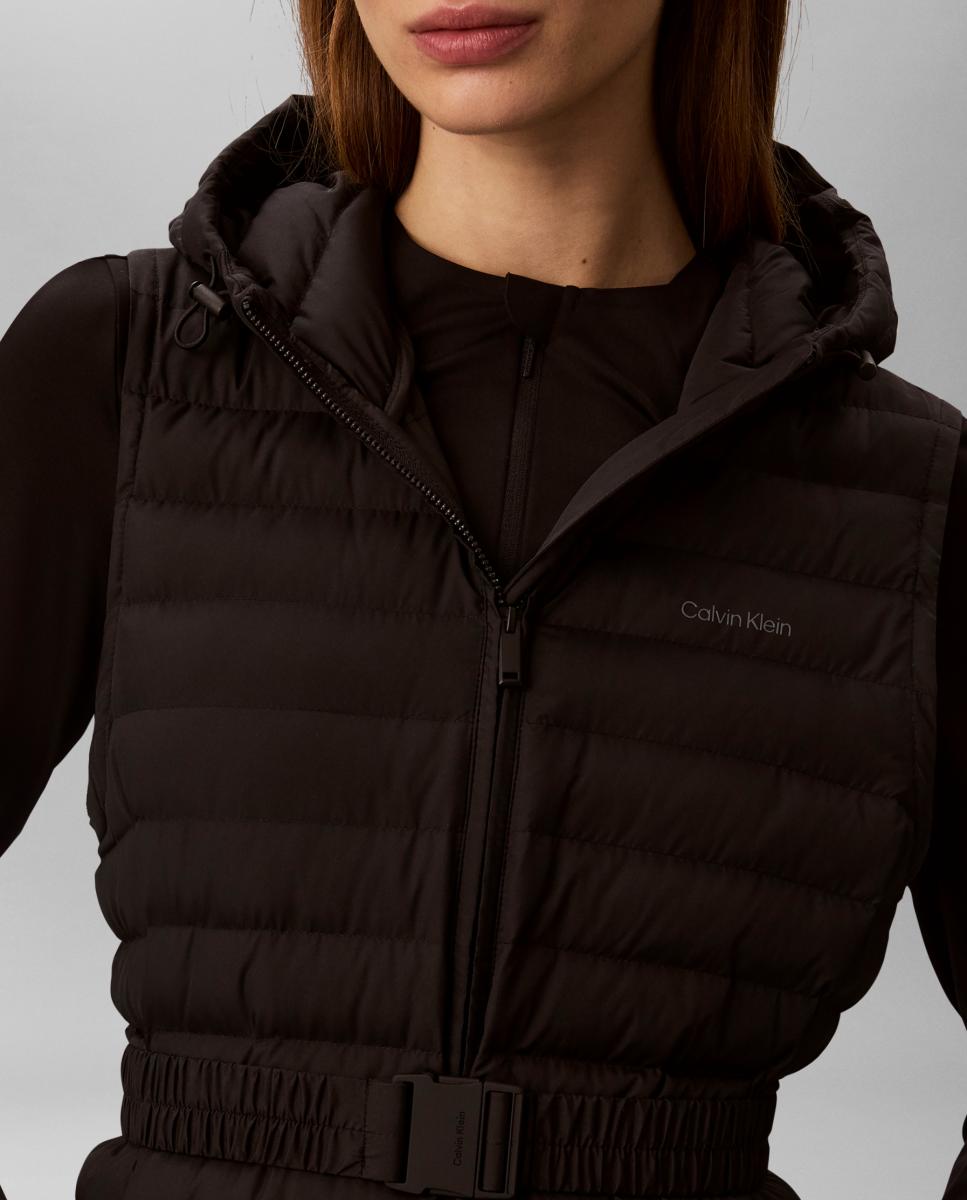 Colete Puffer com Capuz Preto-5