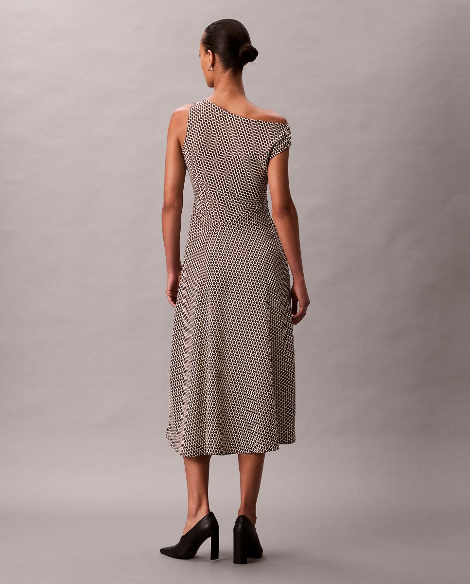 Vestido de Crepe Castanho-4