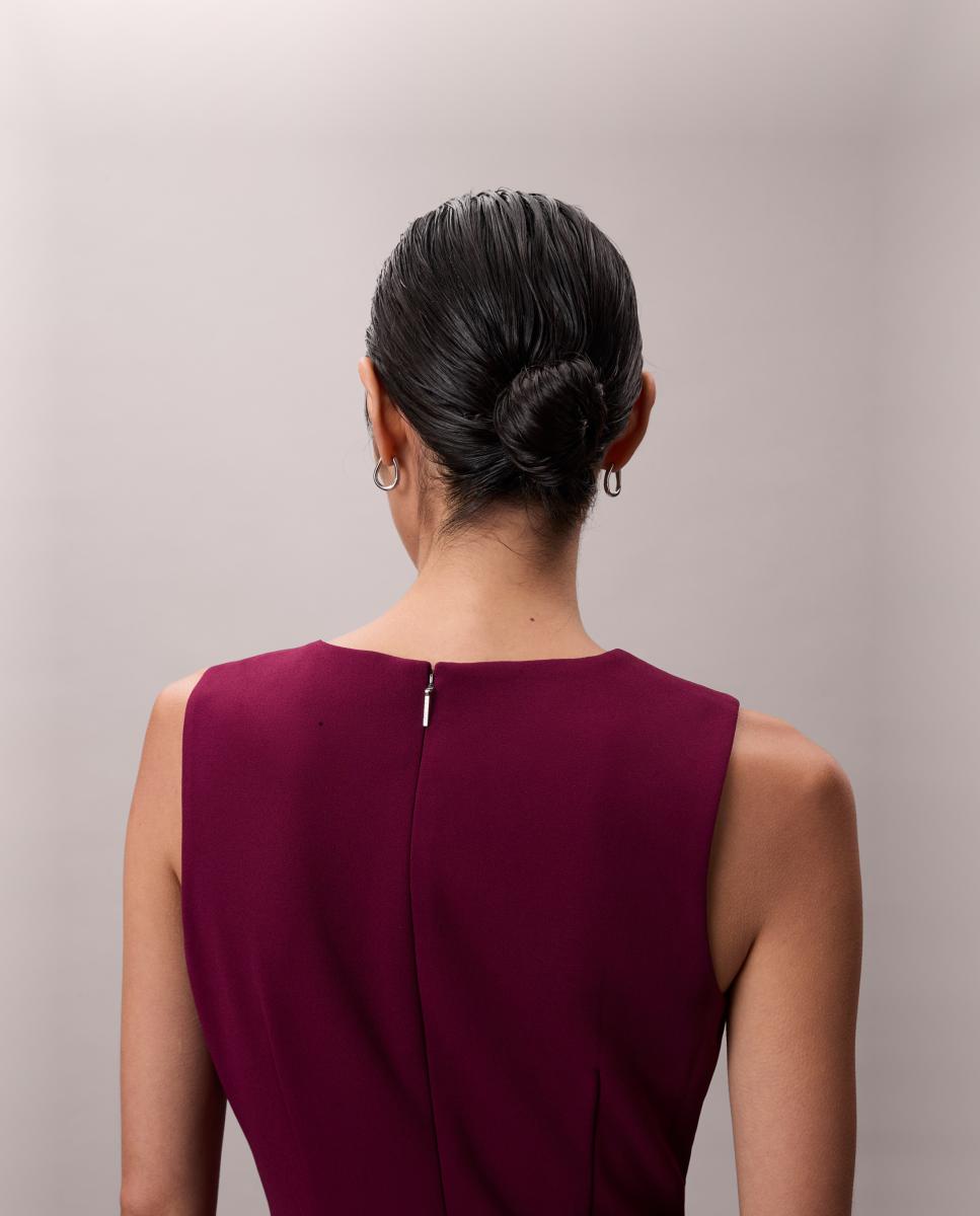Vestido de Crepe sem Mangas Bordeaux-5