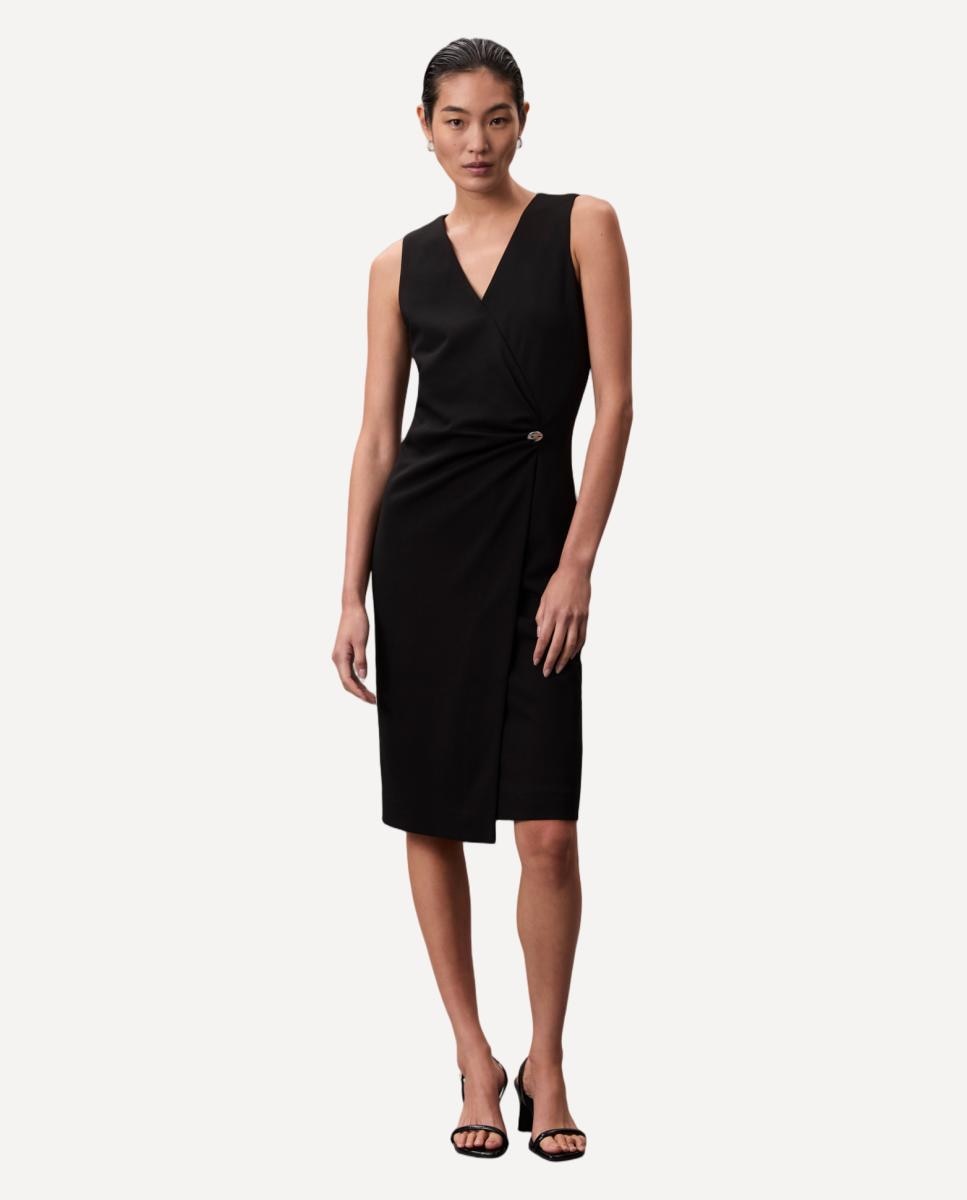 Imagem 0 de Vestido de Crepe sem Mangas