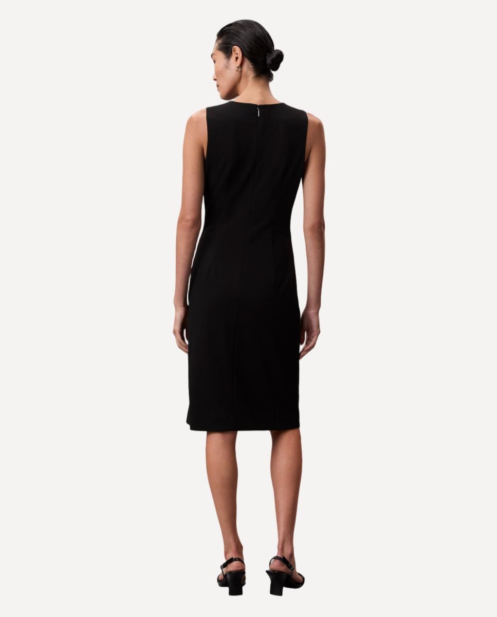 Vestido de Crepe sem Mangas Preto-3