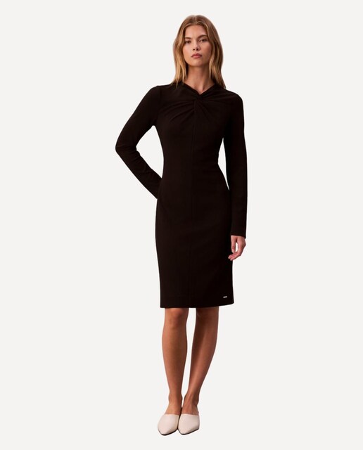 Imagem 0 de Vestido de Crepe com Manga Comprida