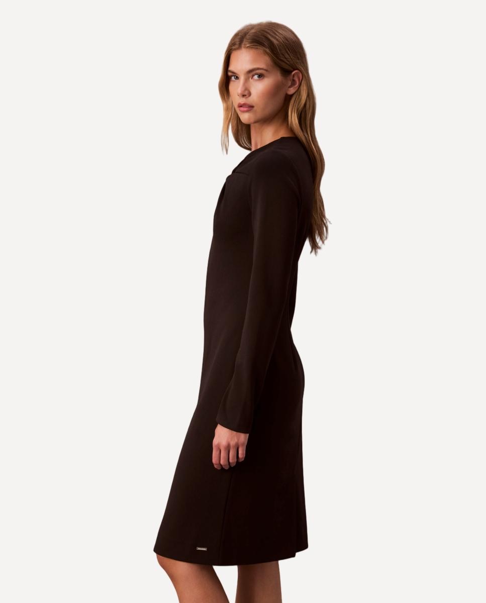 Vestido de Crepe com Manga Comprida Preto-4