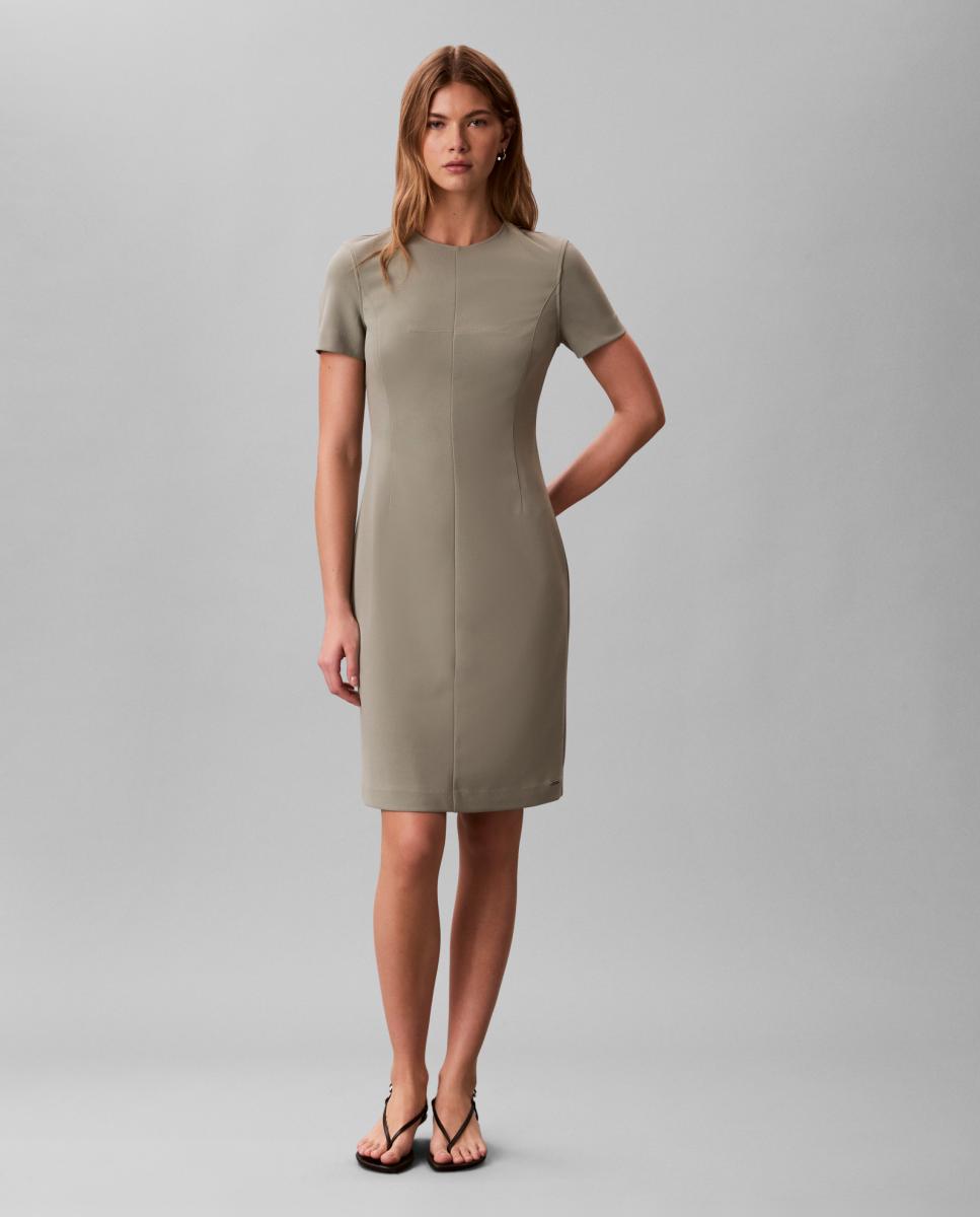 Imagem 0 de Vestido Scuba de Crepe Midi