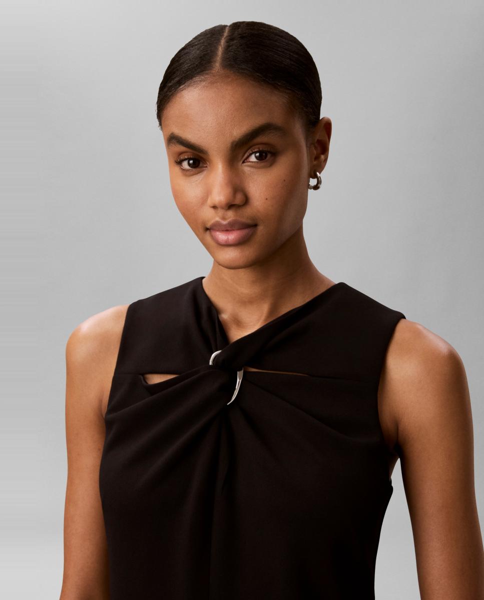 Vestido sem Mangas Scuba de Crepe Preto-3