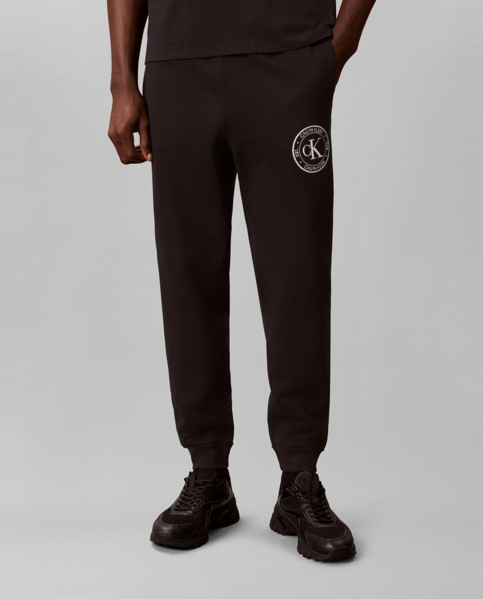 Jogger Hombre con gráfico crest - Calvin Klein Jeans - Negro Negro-2