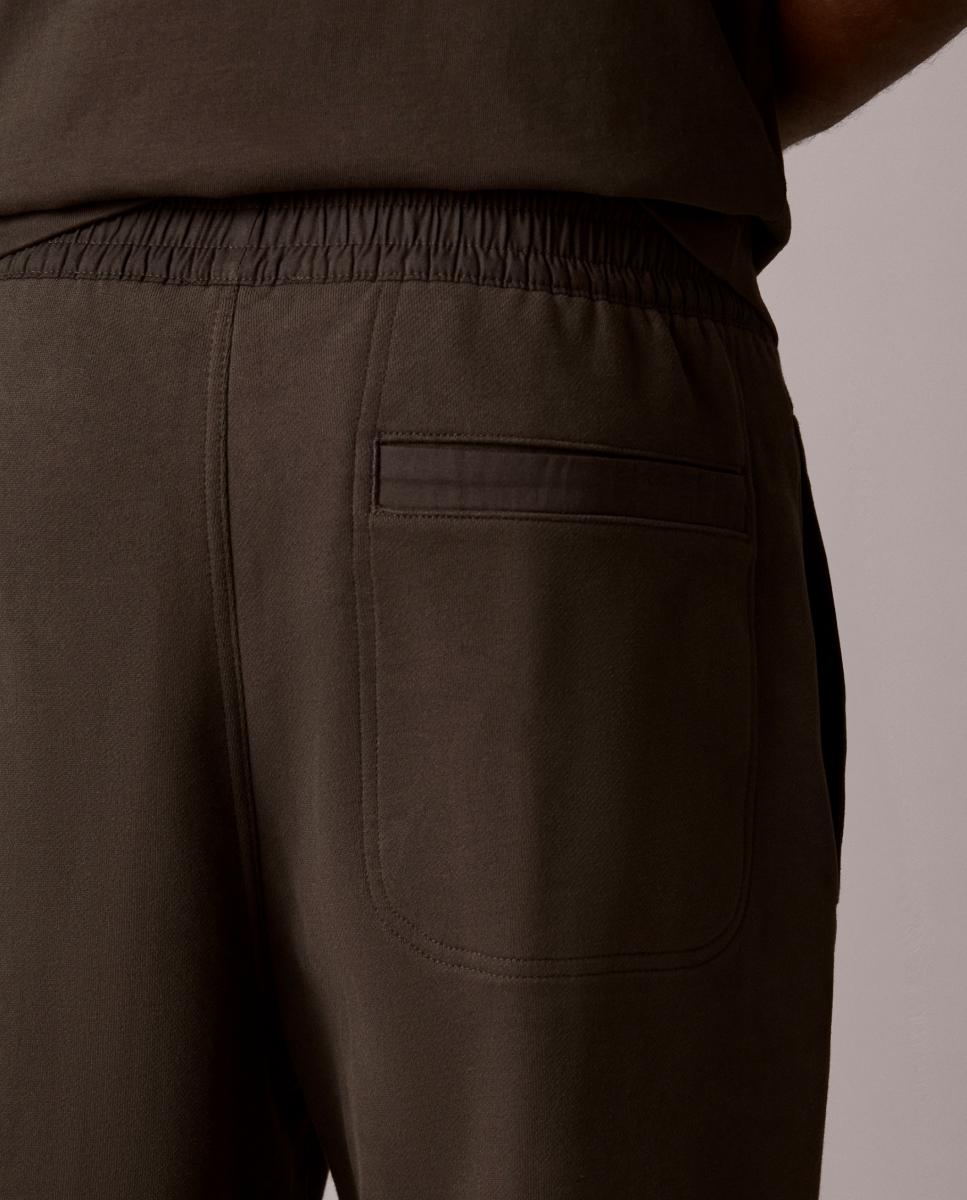 Jogger Hombre con badge - Calvin Klein Jeans - Negro Negro-6