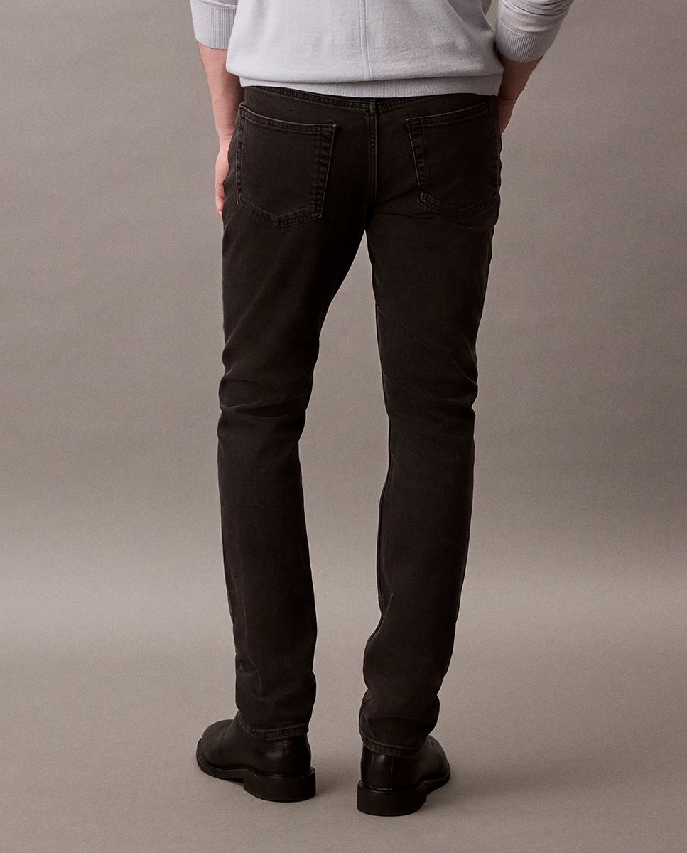 Jeans Slim Fit Preto-3