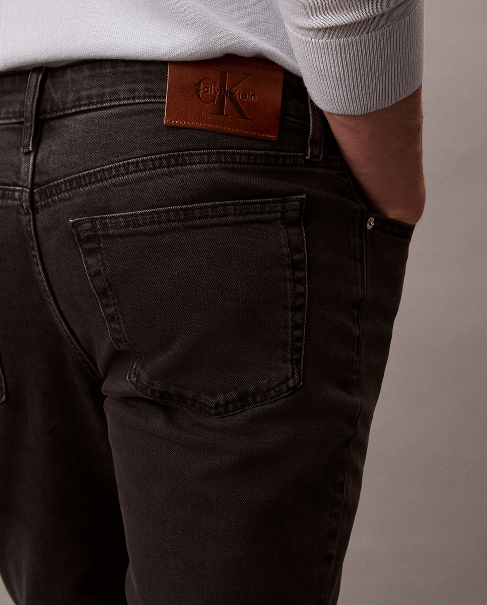 Jeans Slim Fit Preto-4