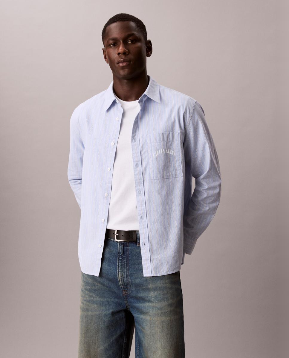 Imagem 0 de Camisa Oxford às Riscas