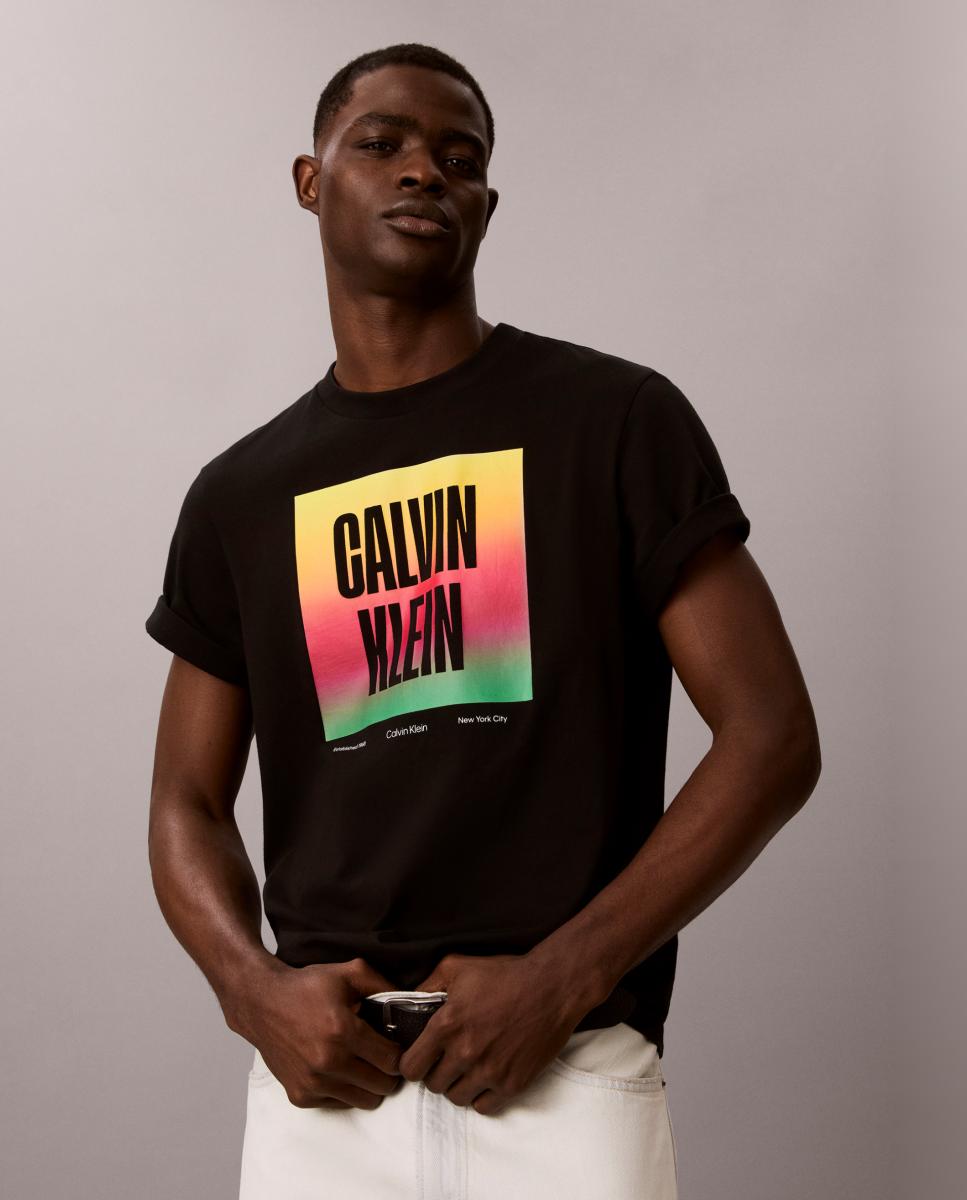 Imagem 0 de T-shirt com Estampado Gráfico