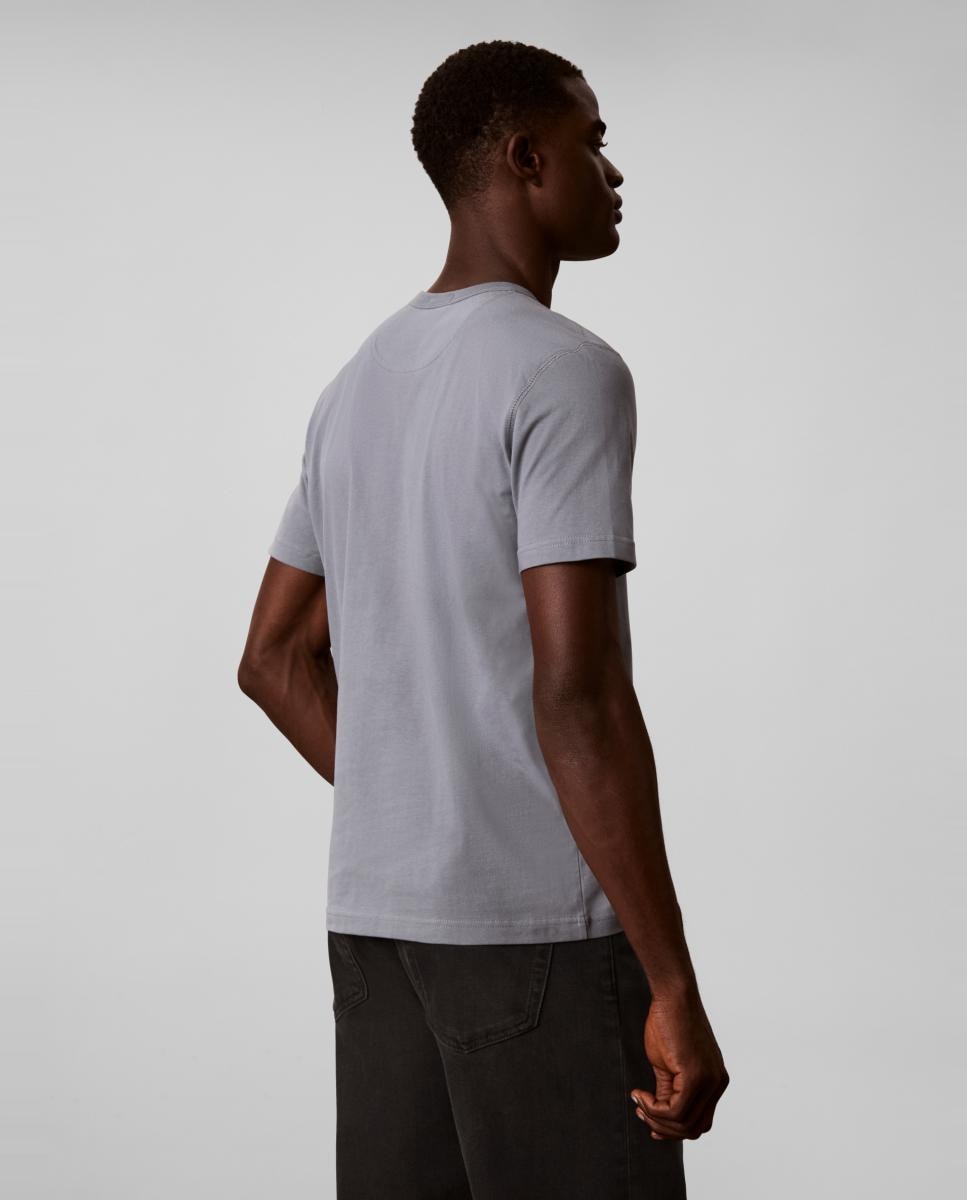 Imagen 2 de Camiseta Hombre con badge - Calvin Klein Jeans - Gris Gris