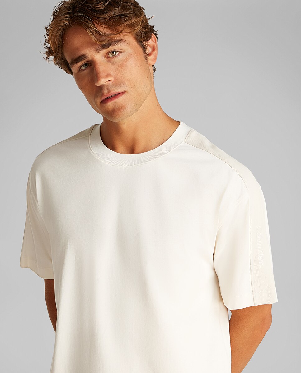 T-shirt de Manga Curta com Logótipo Branco-1