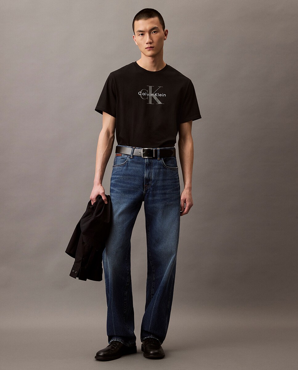 T-shirt com Monograma Preto-6