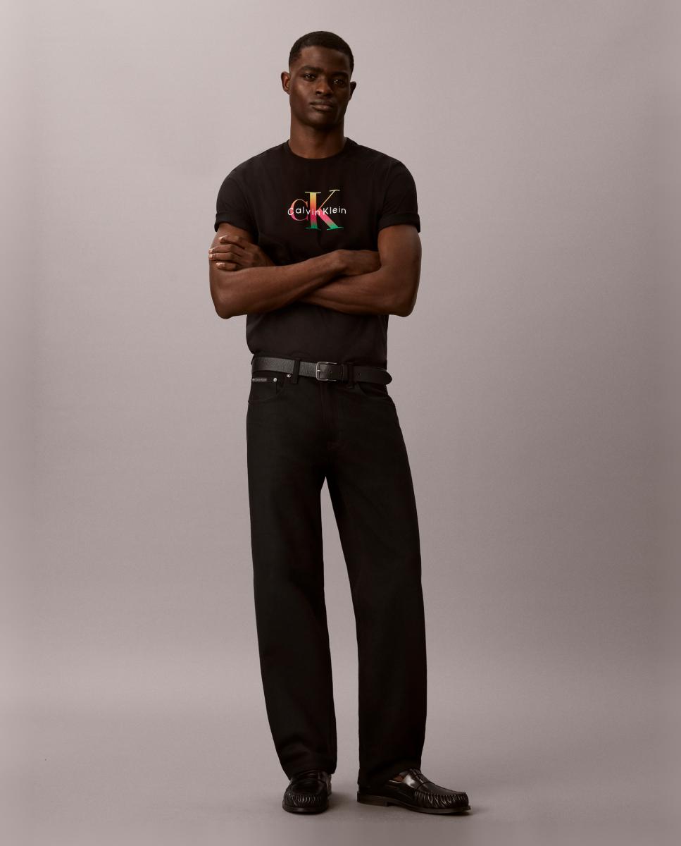T-shirt com Logótipo Preto-7