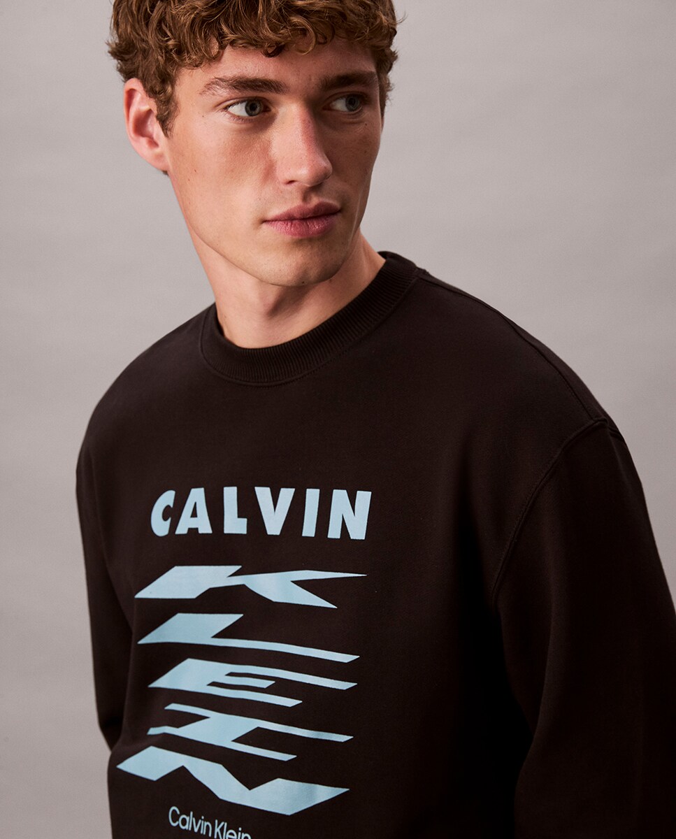 Sweatshirt com Ilustração Preto-5