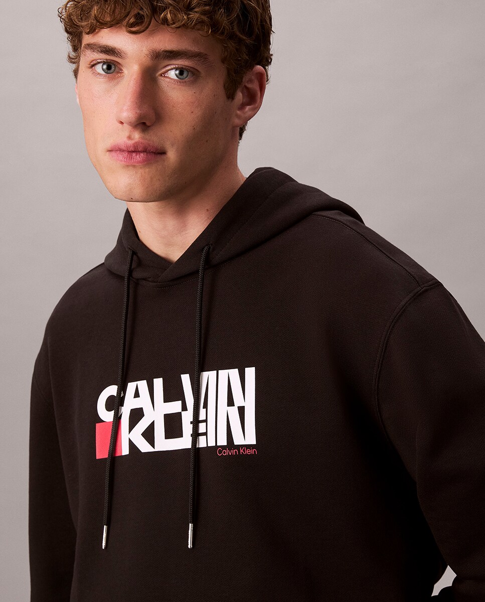 Sweatshirt com Capuz e Ilustração Preto-5