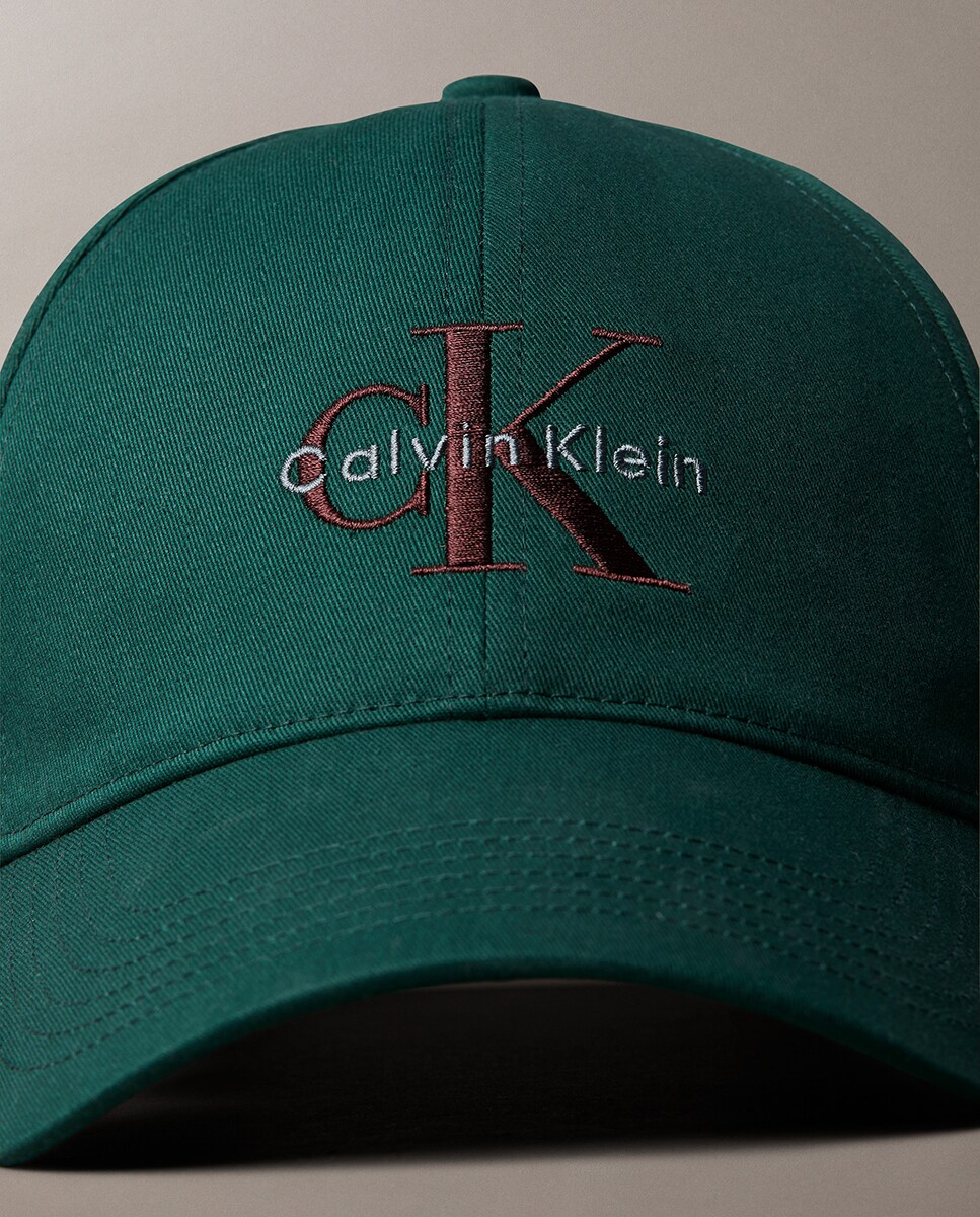 Boné com Monograma Verde-escuro-3