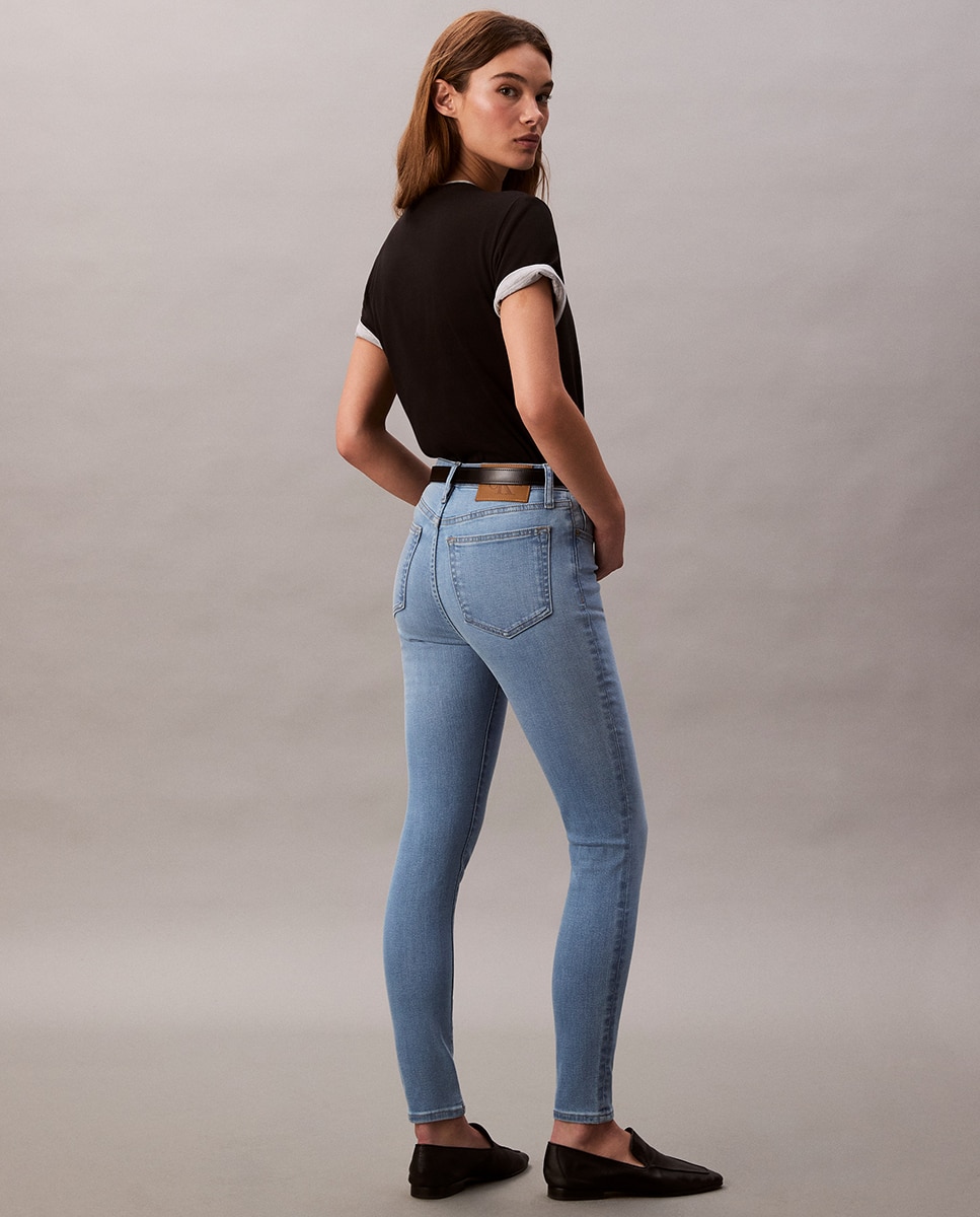 Jeans Skinny de Cintura Média Azul-claro-3