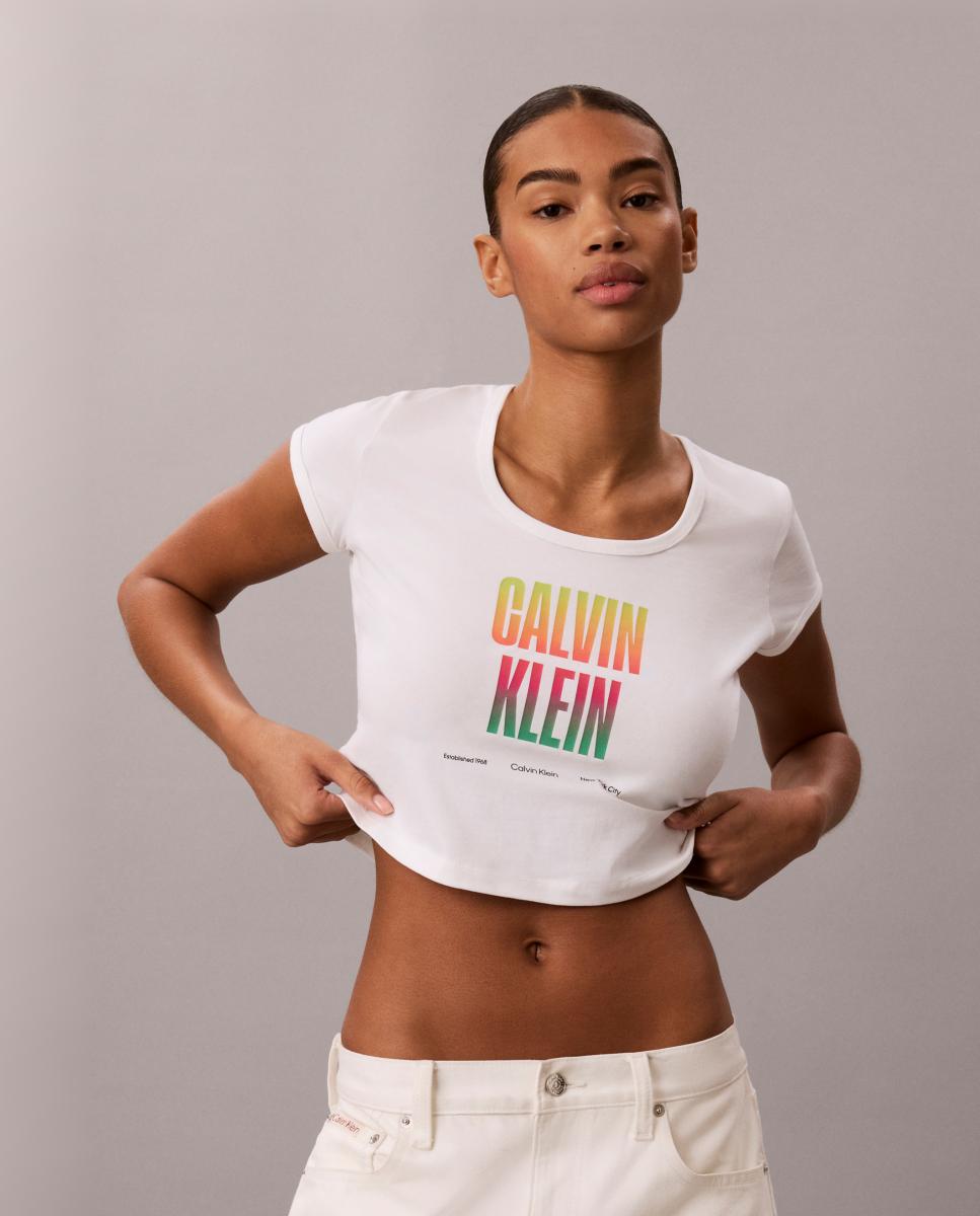 Imagem 0 de T-shirt Curta com Estampado Gráfico