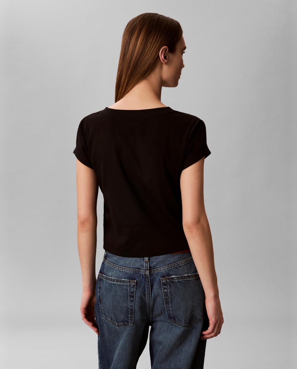 T-shirt Curta Canelada Preto-3