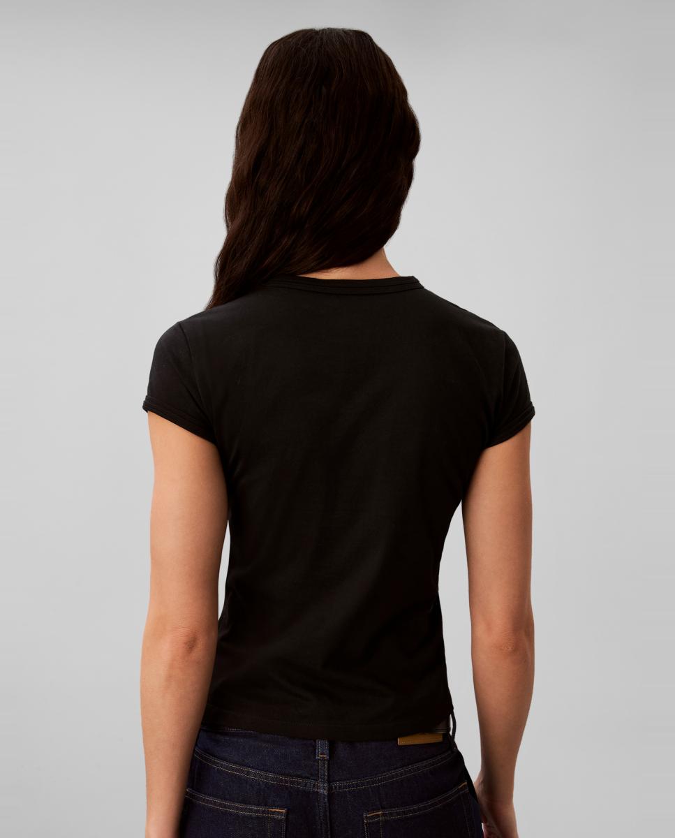 T-shirt Slim Fit Preto-2